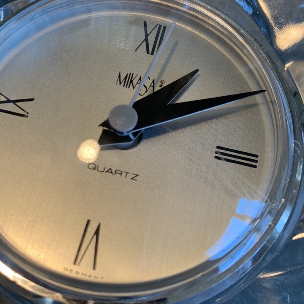 Mikasa clock - Picture 2 of 4